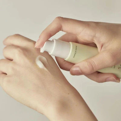 Light On Serum : Centella + Vit C - image 3